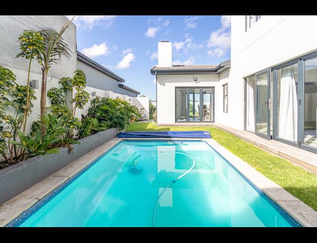 5 BEDROOM FREEHOLD FOR SALE IN SAGEWOOD